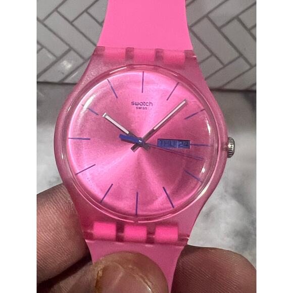 Swatch Swiss Pink Transparent Watch Day Date Quartz – Women’s or Unisex working - Picture 4 of 5